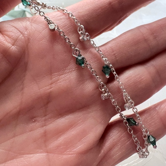 Vintage Avon 2008 Emerald Green Crystal Anklet Silver Dainty Adjustable NIB B13 - Picture 3 of 15